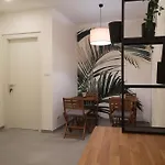 Alojamento de Acomodação e Pequeno-almoço Istai Center